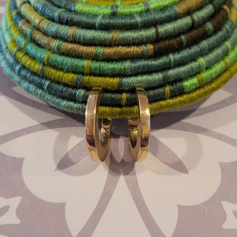 AVON | Hoop clip on earrings